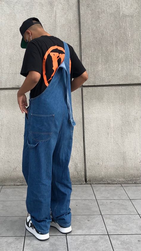 Baggy Overalls Outfit Men, Baggy Overalls Outfit, Overalls Outfit Men, Overalls Men Fashion, Baggy Overalls, Overalls Men, Overalls Outfit, Streetwear Men, 90s Style