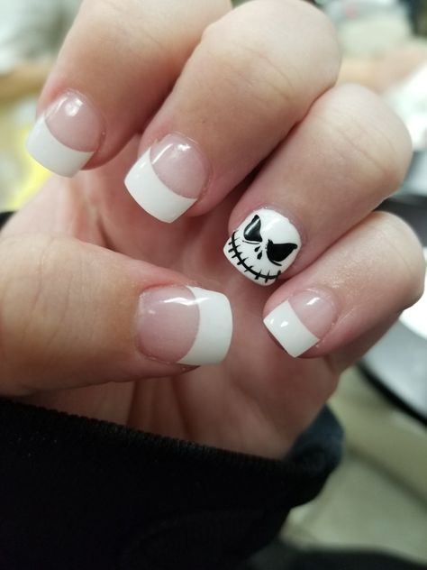 Jack And Sally Nails Short, Nbc Nails The Nightmare Before Christmas, Easy Nightmare Before Christmas Nails, Simple Nightmare Before Christmas Nails, Nightmare Before Christmas Nails Short, The Nightmare Before Christmas Nails, Jack And Sally Nails, Jack Skellington Nails, Sally Nails