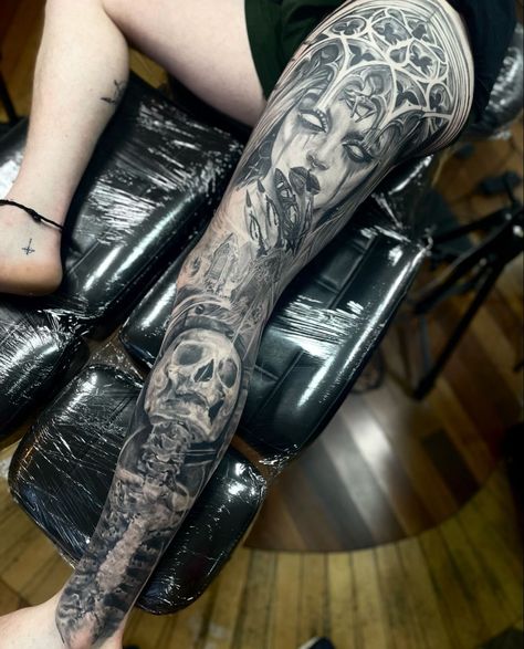 Dark Tattoos Leg Sleeve, Scary Leg Sleeve Tattoo, Goth Leg Sleeve Tattoo, Gothic Realism Tattoo, Dark Leg Sleeve Tattoo, Gothic Leg Sleeve Tattoo, Gothic Leg Tattoos, Half Leg Sleeves For Females, Amy Tattoo