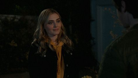 Meg Donnelly Gif, Mini Scenes, Apollo Cabin, Robby Keene, Apocalypse Survivor, Mary Winchester, Meg Donnelly, Lockwood And Co, Female Actresses