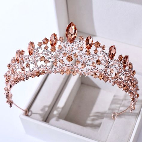 Veil Tiara, Wedding Hairstyles With Crown, Headband Wedding Hair, Quinceanera Crown, Bridal Tiaras, Tiara Headband, Crystal Bridal Tiaras, Beautiful Tiaras, Tiara Wedding