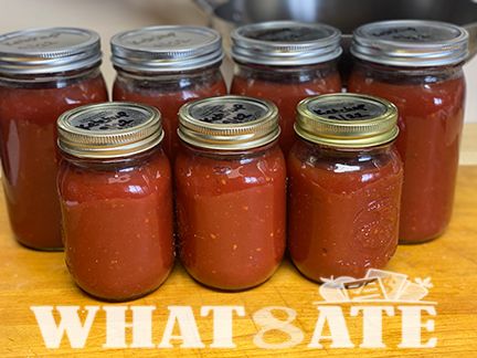 HEINZ COPYCAT KETCHUP Homemade Heinz Ketchup, Copycat Heinz Ketchup Recipe, Canning Ketchup, Heinz Ketchup Recipe, Ketchup Recipe, Heinz Ketchup, Small Fridges, Canning Jars, Canning Recipes