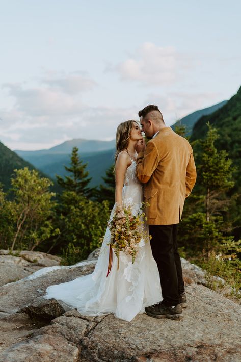 Arkansas Elopement, White Mountains New Hampshire, Summer Elopement, Great Vacation Spots, Alaska Wedding, Nh Wedding, Mountain Engagement Photos, Beach Elopement, Maine Wedding