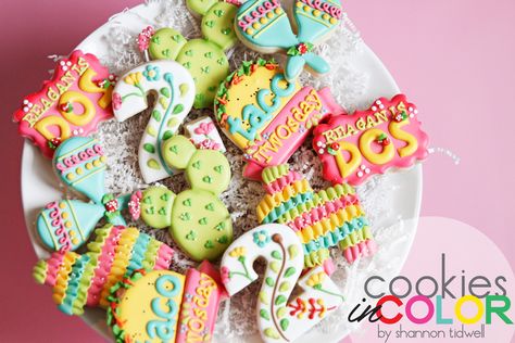 I would love to do this theme again!  Who loves tacos and a 2 year old??!!       #cookiesincolor #decoratedsugarcookies #customcookies #springtx #thewoodlands  #htx #houston #theheights #cookies #royalicing #cookiesofinstagram #royalicingcookies #instayum #instacookie #instafood #instasweet #tacotwosday @tacotuesday #tacos #instatacos Icing Cookies, Cookie Designs, Royal Icing Cookies, Taco Tuesday, Custom Cookies, Sugar Cookies Decorated, Monster Cookies, Royal Icing, Cookie Decorating