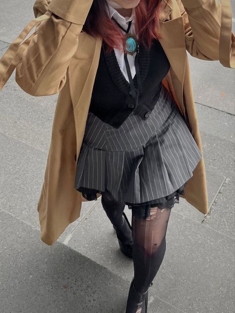 Aesthetic Dazai, Female Outfit Ideas, Dazai Cosplay, Cosplay Aesthetic, Bsd Dazai, Osamu Dazai, Idee Cosplay, Dazai Osamu, Halloween Kostüm