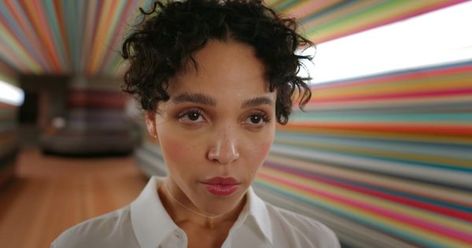 On the Adweek Podcast: The Best Ads of the Year Metamodern Art, Tech Ads, Apple Commercial, Apple Homepod, Spike Jonze, Fragrance Ad, Pod House, Fka Twigs, Advertising Technology