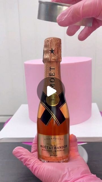 Cake With Wine Bottle On The Side, 28th Birthday Cake Ideas For Women, Veuve Clicquot Cake, Wine Bottle Cake Ideas Birthday, Moet Cake, Happy Birthday Cake Design, Cake With Champagne Bottle, Champagne Cake Ideas, Bourbon Bottle Cake