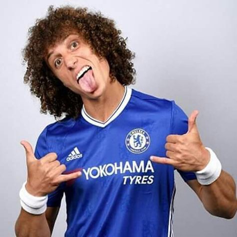 David Luiz David Luiz Chelsea, Chelsea Fc, Premier League, Chelsea, Soccer, Football, Iphone, Sports, Quick Saves