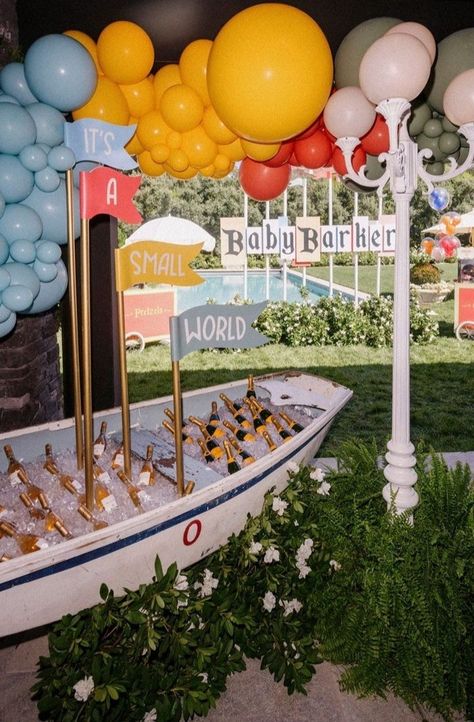 Kourtney Kardashian Baby Shower Disney, Kourtney Kardashian Baby Shower Decor, Classic Disney Party, Vintage Disney Baby Shower Theme, Vintage Disney Theme Party, Vintage Disney Party Decorations, Classic Disney Baby Shower Ideas, Retro Disney Birthday Party, Kardashian Events