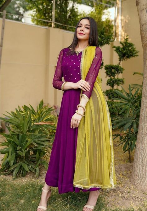 purple dresses purple kurti design purple dresses formal purple dresses outfit purple dresses makeup purple dresses casual purple kurti combination purple combination dress,purple combination lehenga,purple combination colors,purple combination outfits,purple combination saree Purple Contrast Color Combinations Dress, Purple Contrast Color, Purple Combination, Purple Color Combinations, डिजाइनर कपड़े, Purple Lehenga, Combination Dresses, Stylish Kurtis Design, Designer Anarkali Dresses