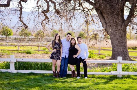 Top 5 places I love to photograph in the Bay Area and Silicon Valley.  This family of four loved photographing at Martial Cottle Park, San Jose, California | Jen Vazquez Photography http://jenvazquez.com Bay Area Photography, Oak Meadow, Photo Shoot Location, San Jose California, Family Images, Winter Photos, The Bay Area, Family Posing, Portrait Ideas