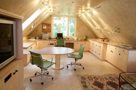 Bonus Room Design, Room Above Garage, Cozy Attic, Attic Office, Ideas Habitaciones, Finished Attic, Small Attic, Sewing Room Design, Contemporary Home Office