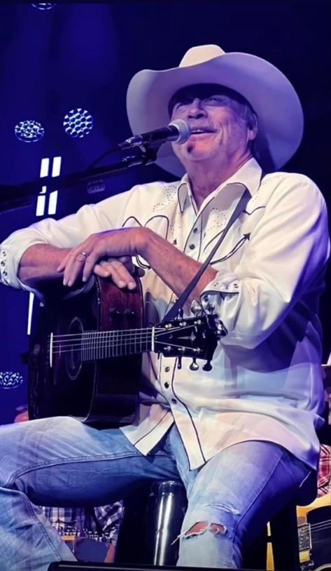 Alan Jackson Music, Allen Jackson, Alan Jackson, Jackson 5, Country Singers, Singers, Cowboy, Fan, Concert