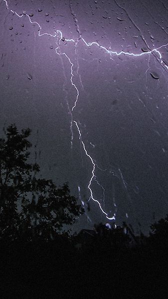 Rainy Thunderstorms Aesthetic, Dark Stormy Weather Aesthetic, Aesthetic Thunderstorm, Stormy Weather Aesthetic, Thunderstorm Aesthetic, Night Sky Aesthetic, Lighting Storm, Lightning Sky, Storm Wallpaper