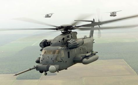 Sikorsky MH-53 - Wikipedia Operation Desert Storm, Flying Vehicles, Electric Boat, Desert Storm, Major General, Military Helicopter, United States Military, United States Air Force, Military Equipment