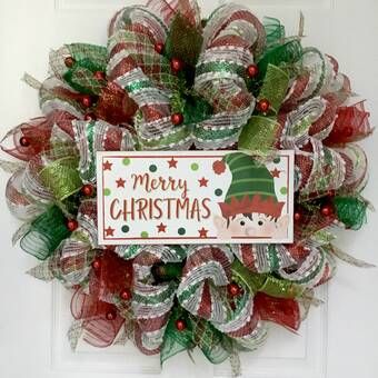 Green Tinsel, Christmas Wreath Craft, Deco Mesh Wreaths Diy, Deco Mesh Christmas Wreaths, Mesh Wreath Diy, Christmas Mesh Wreaths, Christmas Decorations Wreaths, Jolly Holiday, Xmas Wreaths