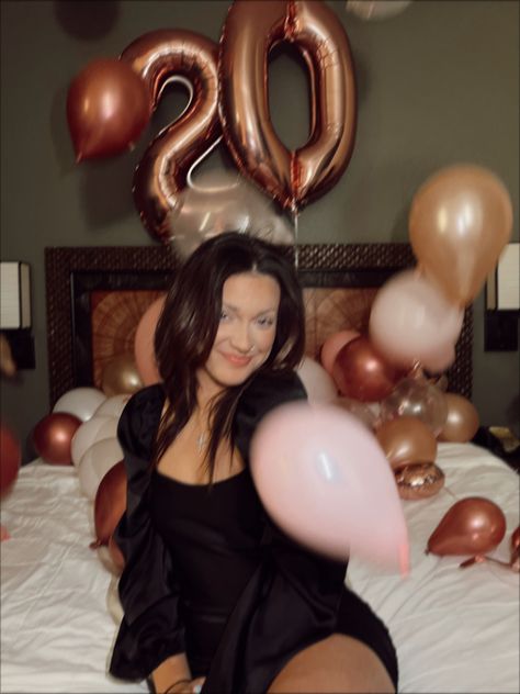 20th Birthday Instagram Post, 20th Birthday Activities, 20th Birthday Ideas, 20th Bday, 20 Birthday, 17th Birthday Ideas, Birthday Vibes, 20th Birthday Party, Birthday Icon