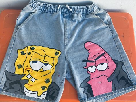 Cartoonist Spongebob X Patrick, Custom Denim Shorts, Custom Jeans Diy, Baby Curls, Doflamingo Wallpaper, Painted Clothes Diy, Mens Denim Shorts, Image Swag, Diy Clothes Design