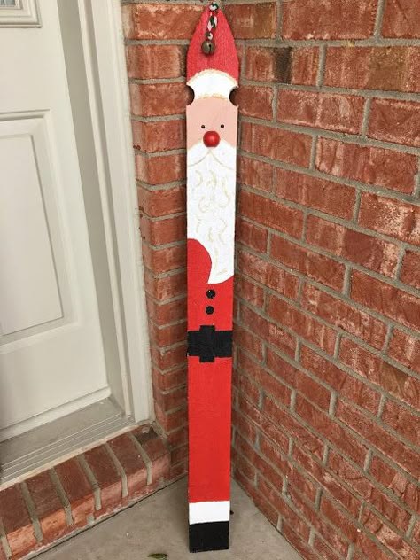 This Santa was made from a picket fence post many years ago.         The design was drawn with pencil to section off the different ... White Picket Fence Craft Ideas, Picket Fence Ideas Crafts Christmas, Picket Santa, Fence Picket Crafts, Picket Fence Ideas Crafts, Fence Picket Projects, Front Yard Fencing, Fence Post Crafts, Christmas Fence