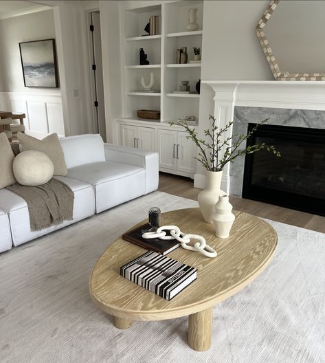 Some coffee table inspo from the last month for your mood boards #coffeetables #homedecorinspo #coffeetablestyling #coffeetabledecor Coastal Chic Decor, Oval Coffee Table, Oval Coffee Tables, Table Styling, Coffee Table Styling, Coastal Chic, Modern Coastal, Decorating Coffee Tables, Last Month