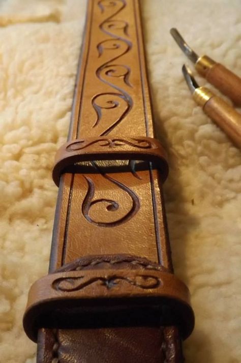 leather belt Leather Braclet, Handmade Leather Work, Leather Working Projects, Custom Leather Belts, Leather Working Patterns, Leather Tooling Patterns, Tandy Leather, Handmade Leather Belt, Leather Carving