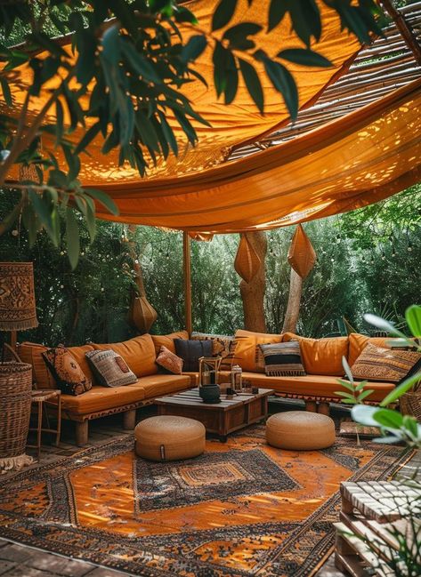 Vibrant Pillows, Boho Patio Ideas, Boho Outdoor Space, Bohemian Backyard, Boho Ideas, Earthy Decor, Boho Patio, Boho Outdoor, Patio Canopy