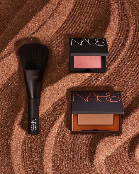 Nars Laguna Bronzer, Nars Laguna, Birthday Wish For Husband, Soft Glam Makeup, Matte Bronzer, Art Of Beauty, Bronzing Powder, Makeup Swatches, Blush Brush