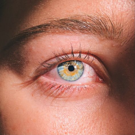 Blue Eyes Aesthetic, Teal Eyes, Beautiful Eyes Color, Eye Images, Black Woman Artwork, Eye Photography, Aesthetic Eyes, Model Aesthetic, Natural Eyes