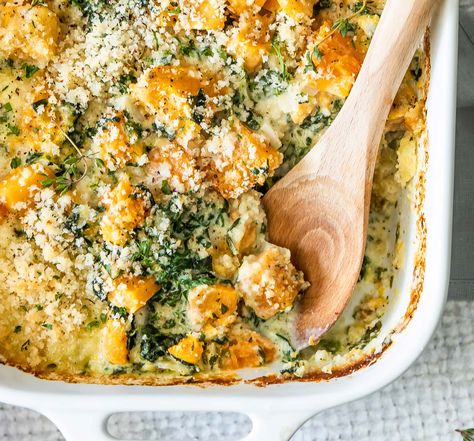 <p>This easy to prepare casserole is the perfect meal for those cool fall nights that call for a warm and creamy dish that leaves bellies full. Cheesy, smooth, and topped with crunchy bread crumbs, this is the ideal casserole for big family dinners and nights when you’re looking for something easy to cook.</p> Something Easy To Cook, Fall Casserole, Fall Casserole Recipes, Vege Dishes, Fall Casseroles, Autumn Squash, Crunchy Bread, Butternut Squash Casserole, Butternut Recipes