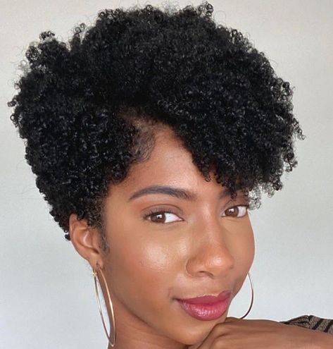 Hairstyles For Natural Hair Short, Fall Hairstyles For Black Women, Natural Hair Haircuts, Natural Hair Twa, Hairstyles For Ladies, Tapered Natural Hair, Natural Hair Cuts, Curly Crochet Hair Styles, Natural Hair Short Cuts