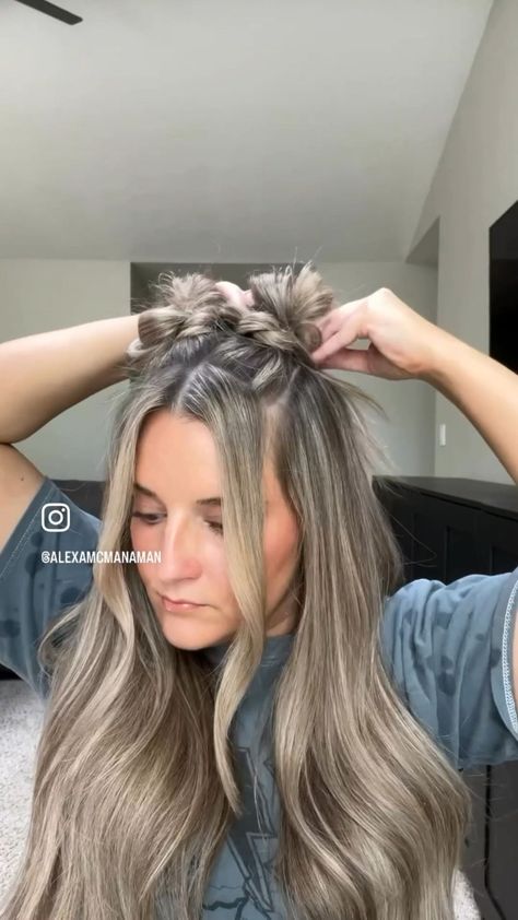 Bun coiffure. Hair care. Hair tutorial. Hair merchandise- #Bun #Care #Hair #Hairstyle #products #Tutorial Check more at https://howcandothis.com/hairstyleideas/bun-coiffure-hair-care-hair-tutorial-hair-merchandise/ Cute And Easy Concert Hairstyles, Cute Everyday Updos For Long Hair, Easy Hairstyles For Long Hair For A Concert, Simple Going Out Hairstyles For Medium Hair, Hairstyles For Vet Techs, Womens Amusement Park Outfit, Easy Hairstyles For Long Hair Pigtails, Hair Ideas Styles Easy, Cute Hairstyles For Fall Pictures