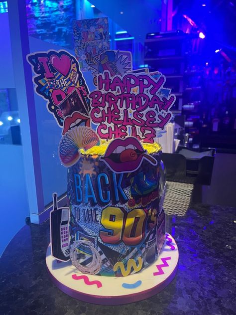 90s Bday Cake, 90s Theme Birthday Cake, 90s Cake Ideas, 90s Theme Cake, 90s Birthday Cake, 90s Party Ideas, 2000s Theme, 22nd Birthday Cakes, 90s Birthday