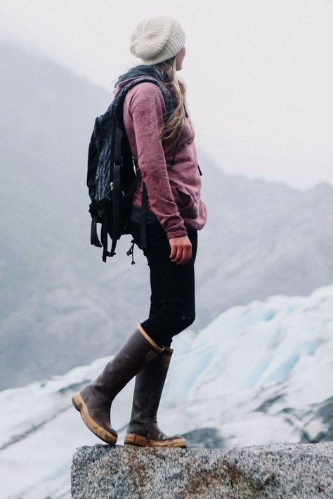 Alaska Outfit Inspiration, and Xtratuf Style Alaska Outfits, Wander Outfit, Trekking Outfit Women, Alaska Summer, Trekking Outfit, Climbing Outfit Woman, Climbing Outfits, Outdoorsy Style, Alaska Fashion