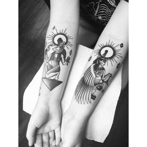 Ma'at and Sekhmet Ma’at Tattoo, Maat Tattoo Egyptian, Hathor Tattoo, Sekhmet Goddess Tattoo, Sekhmet Tattoo, Sekhmet And Bastet Tattoo, Bastet Tattoo Egyptian, Nerfetiti Tatoos, Set Egyptian God Tattoo