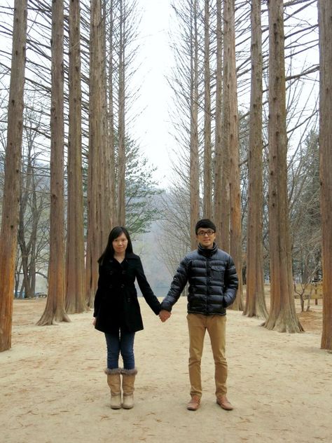 Nami Island Spring, Island Couple, Seoul Trip, Korea Winter, Nami Island, Seoul Travel, Pose Ideas, Beautiful Scenery, Beautiful Islands