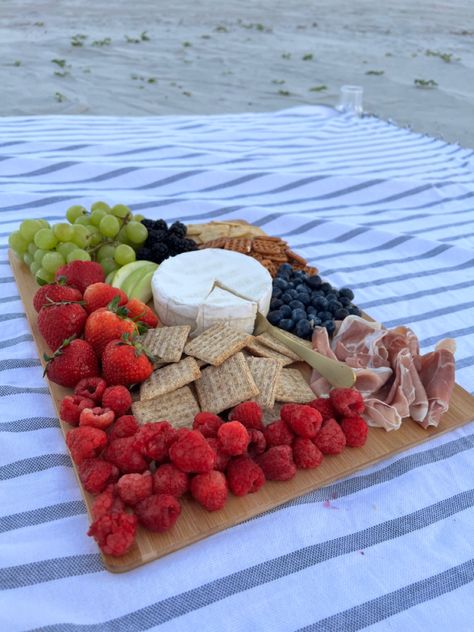 picnic
beach
charcuterie board
fruits 
cheese board Charcuterie Board For The Beach, Charcuterie Board Beach, Beach Charcuterie Board, Charcuterie Board Picnic, Beach Charcuterie, Picnic Cheese Board, Beach Bday, Beach Picnic Party, 2024 Photoshoot