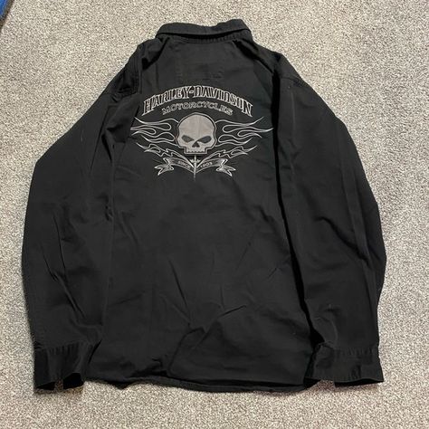 Harley Davidson Motorcycle Skull Jacket Men’s XL Harley Davidson Outfits, Harley Davidson Jean Jacket, Skull Jacket, Black Button Up Shirt, Jean Jacket Men, Harley Davidson Motorcycle, Outfits Men, Black Button, Button Up Shirt