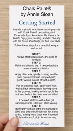 ANNIE SLOAN TIPS & TUTORIALS CARD EXCLUSIVELY AT BROCANTE HOME Anne Sloan, Chalk Paint Projects, Annie Sloan Paints, Decor Shabby Chic, Distressed Furniture, Chalk Paint Furniture, Annie Sloan Chalk Paint, Refurbished Furniture, Milk Paint