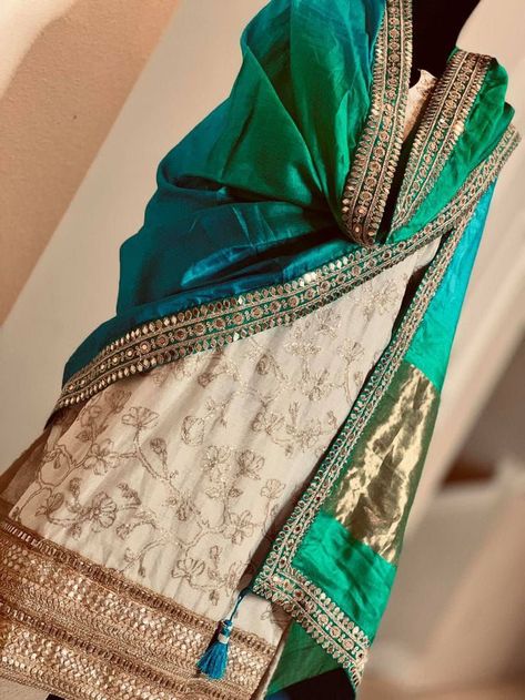 So beautiful designer dupatta collections 🥰 Rama Green Colour Combination, Dress Disighn, Desi Suits, Eastern Clothes, Plain Suits, Sabyasachi Collection, Dupatta Draping, Kurti With Dupatta, White Kurti