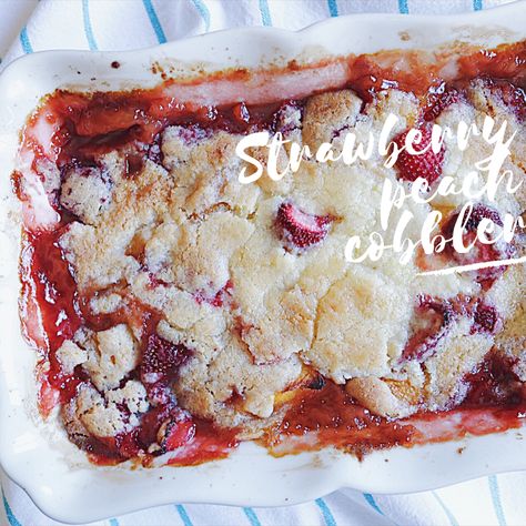 Strawberry Peach Cobbler, Cookie Crust Recipe, Fruit Cobbler Recipe, Caramelized Fruit, Strawberry Cobbler, Fruit Cobbler, Cobbler Recipe, Cookie Crust, Cobbler Recipes