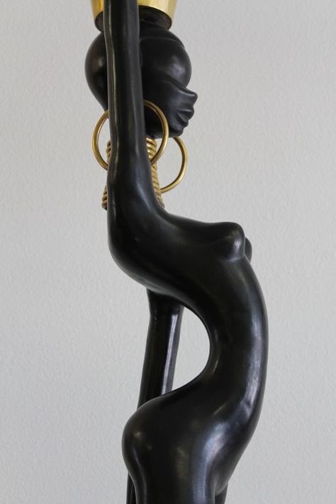 African Statues Sculpture, African Statues, Sculpture Woman, Woman Sculpture, African Women Art, Human Sculpture, Afrique Art, African Sculptures, African Art Paintings