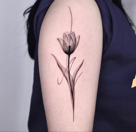 Tulip Tattoo Ideas, Stippling Tattoo, Black And White Flower Tattoo, Tulip Tattoo, Flower Tattoo Back, Bunny Tattoos, Flame Tattoos, Floral Tattoo Design, Spine Tattoos