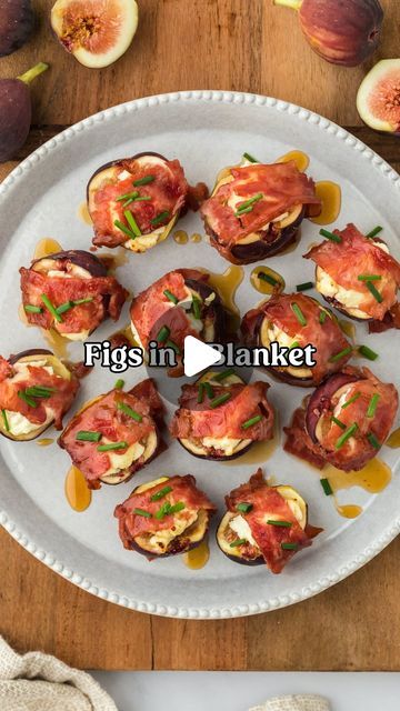 Joy Bauer MS, RDN on Instagram: "This little piggie became a figgie…  FIGS IN A BLANKET 😍  Fresh figs topped with creamy goat cheese, wrapped in turkey bacon🥓, baked to ✨perfection✨, and drizzled with hot honey🔥🍯🤤   NEED IN YOUR BELLY ;)  Comment “FIG” and I’ll DM you the recipe. 💌 Or, find it on my website joybauer.com—just click the link in my profile ➡️ @joybauer  https://joybauer.com/healthy-recipes/bacon-wrapped-figs-with-goat-cheese/    #fig #easyrecipes #appetizers #turkeybacon #baconwrapped #recipe #recipeshare" Figs In A Blanket With Goat Cheese, Bacon Wrapped Figs, Creamy Goat Cheese, Joy Bauer, Hot Honey, Amazing Appetizers, Fresh Figs, Turkey Bacon, Best Appetizers