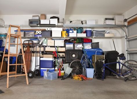 Check out these amazing before-and-afters to inspire you to get your own garage interior organized and looking great. Garage Organization Tips, Clean Garage, Money Pit, Garage Remodel, Garage Interior, Garage Makeover, Money Organization, Garage Organization, Garage Storage