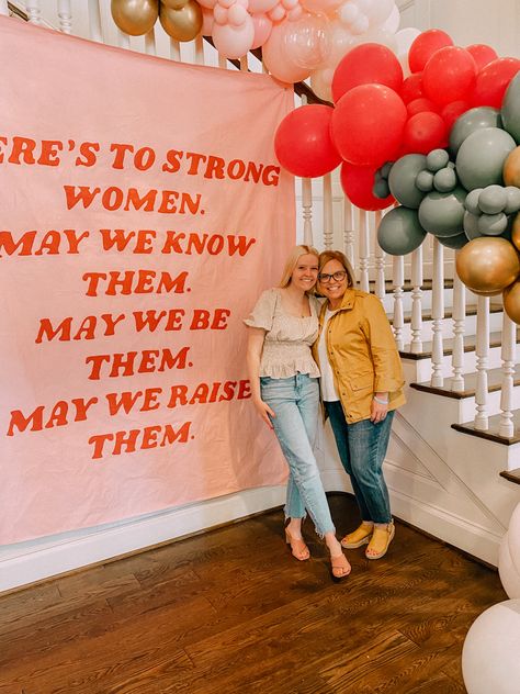 Sorority Moms Day Ideas, Mothers Weekend Sorority, Moms Weekend Sorority Banner, Sisterhood Chair Ideas, Moms Day Sorority Banner, Moms Weekend Shirts Sorority, Sorority Parents Weekend Banner, Dads Weekend Banner, Sorority Parents Weekend Shirts