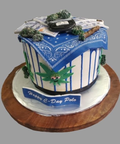 Crip Gang Birthday Cake, Blue Bandana Cake Ideas, Bandana Cake Ideas, Blue Bandana Cake, 21st Birthday Cake For Guys, Crazy Birthday Cakes, Crazy Birthday, Star Wars Birthday Cake, Money Cake