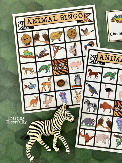 Play a fun game of Animal-themed BINGO! A great game for zoo and animal parties and also a fun learning activity for little ones! Jungle Bingo Free Printable, Bingo Free Printable, Bingo Board, Different Holidays, Preschool Games, All About Animals, Bingo Games, Simple Game, Learning Games