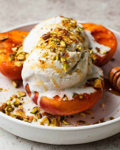 Grilled Peaches with Ice Cream | Lindsey Eats Peach Ice Cream Dessert, Grilled Peaches With Ice Cream, Grilled Peach Dessert, Peaches And Ice Cream, Peaches With Ice Cream, Vanilla Ice Cream Toppings, Peaches And Cream Recipe, Nectarine Recipes, Glazed Peaches