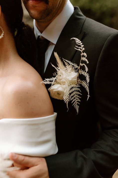 why bhave a pesky boutonniere when you can have a floral pocket square Groom Outfit Inspiration, Floral Pocket Square, Flower Pocket, Floral Pocket, Groom Outfit, Wedding Elopement, Photography Wedding, Lifestyle Photographer, Boutonniere