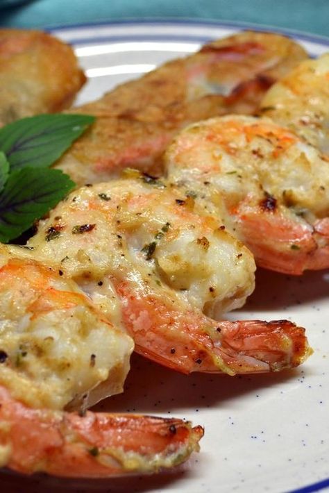 Best Shrimp Recipes, Maui Wowie, Popular Dinner Recipes, Shrimp Recipes For Dinner, Shrimp Recipes Easy, Shrimp Dishes, Shrimp Recipe, Hawaiian Food, Grilled Shrimp